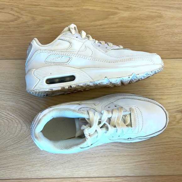 junior nike air max size 4